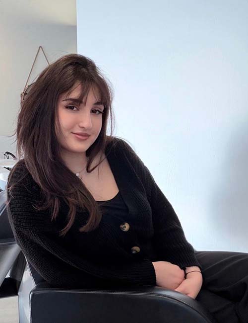 Eliza bei Giovanni Friseure